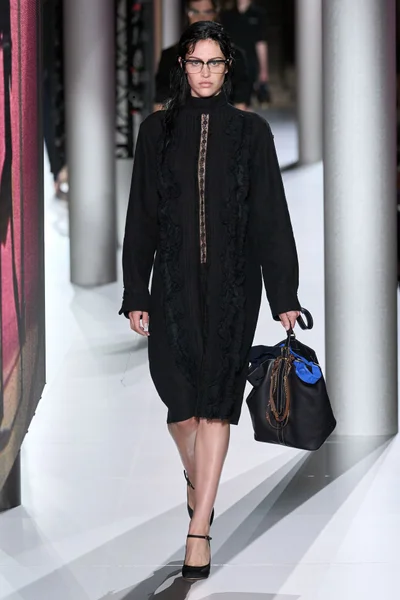 Look 36